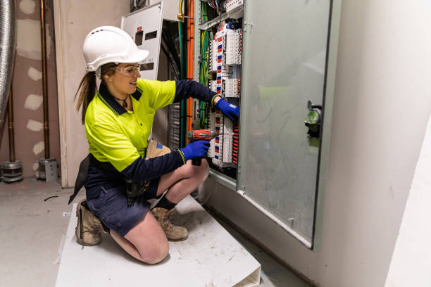 Professional Electrician in Three Lakes, WA